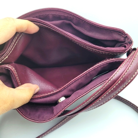 Burgundy Classic Crossbody Bag - Picture 6 of 8